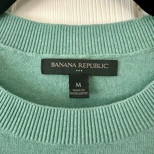 Banana Republic Sea Foam Green Lightweight Sweater Size Medium